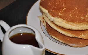 Pancakes authentiques au sirop d’érable pancakes