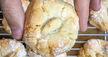 Recette des macarons Italiens moelleux à l’amande recette-amaretti-amandes