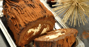 Bûche de Noël marrons, chocolat, praliné
