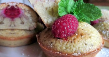 Délicieux petits financiers framboises et noisette